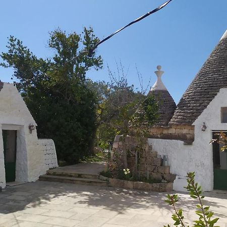 Trulli Di Ivana Ostuni Luaran gambar