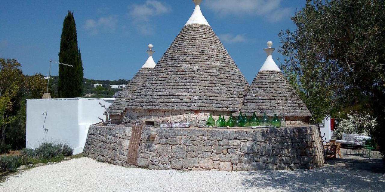 Trulli Di Ivana Ostuni Luaran gambar