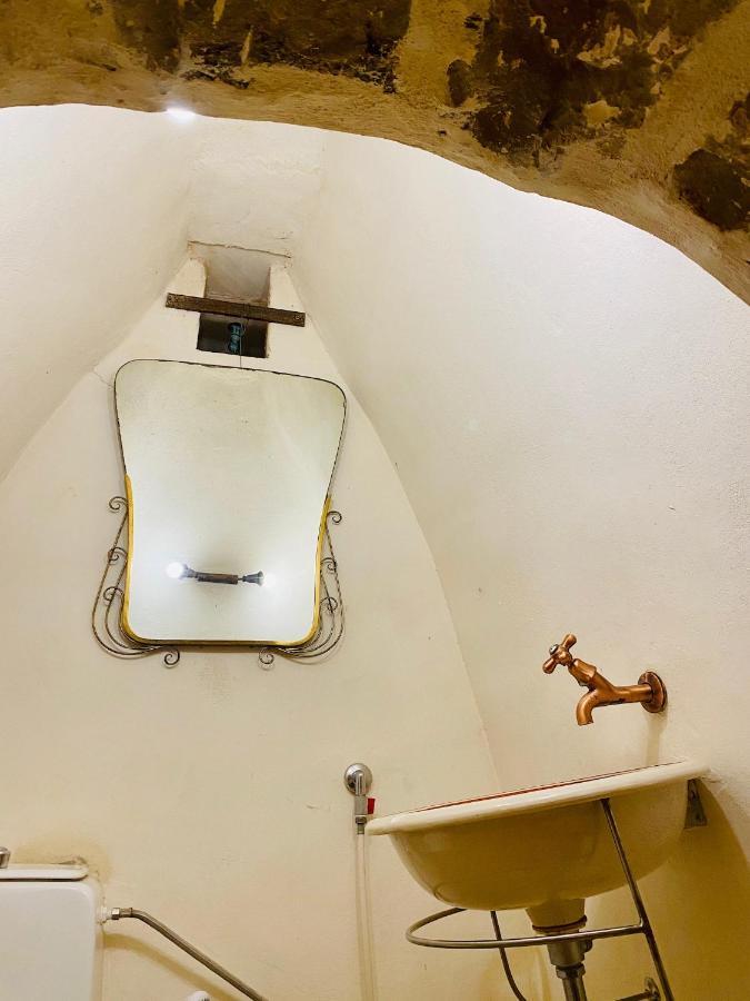 Trulli Di Ivana Ostuni Luaran gambar