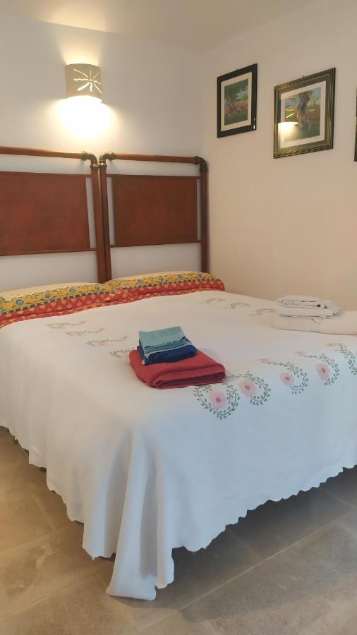 Trulli Di Ivana Ostuni Luaran gambar