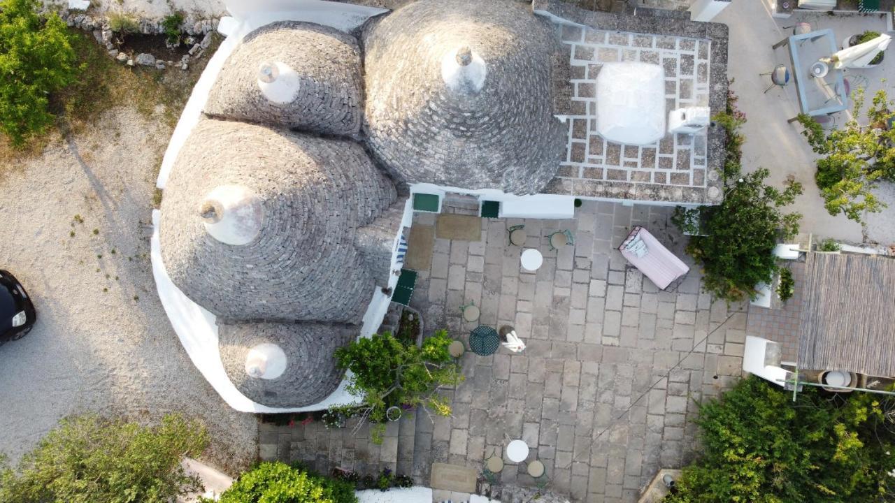 Trulli Di Ivana Ostuni Luaran gambar