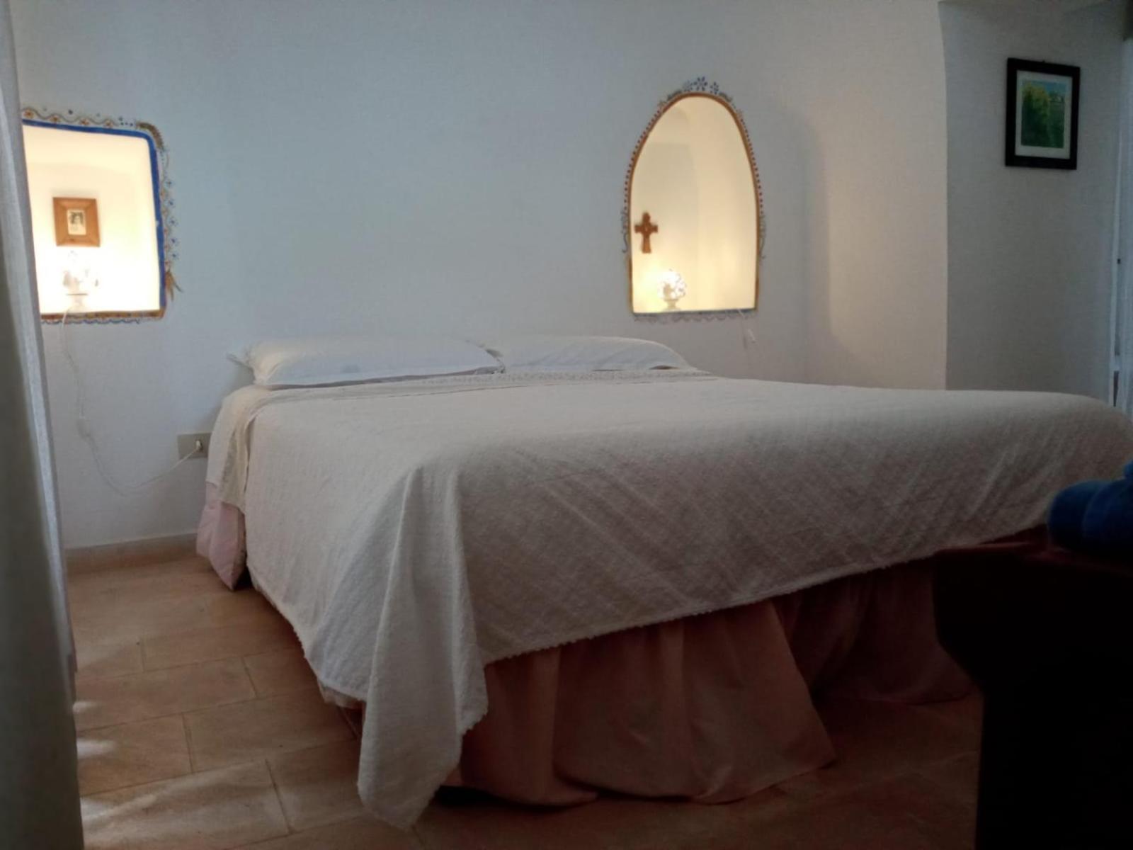 Trulli Di Ivana Ostuni Luaran gambar