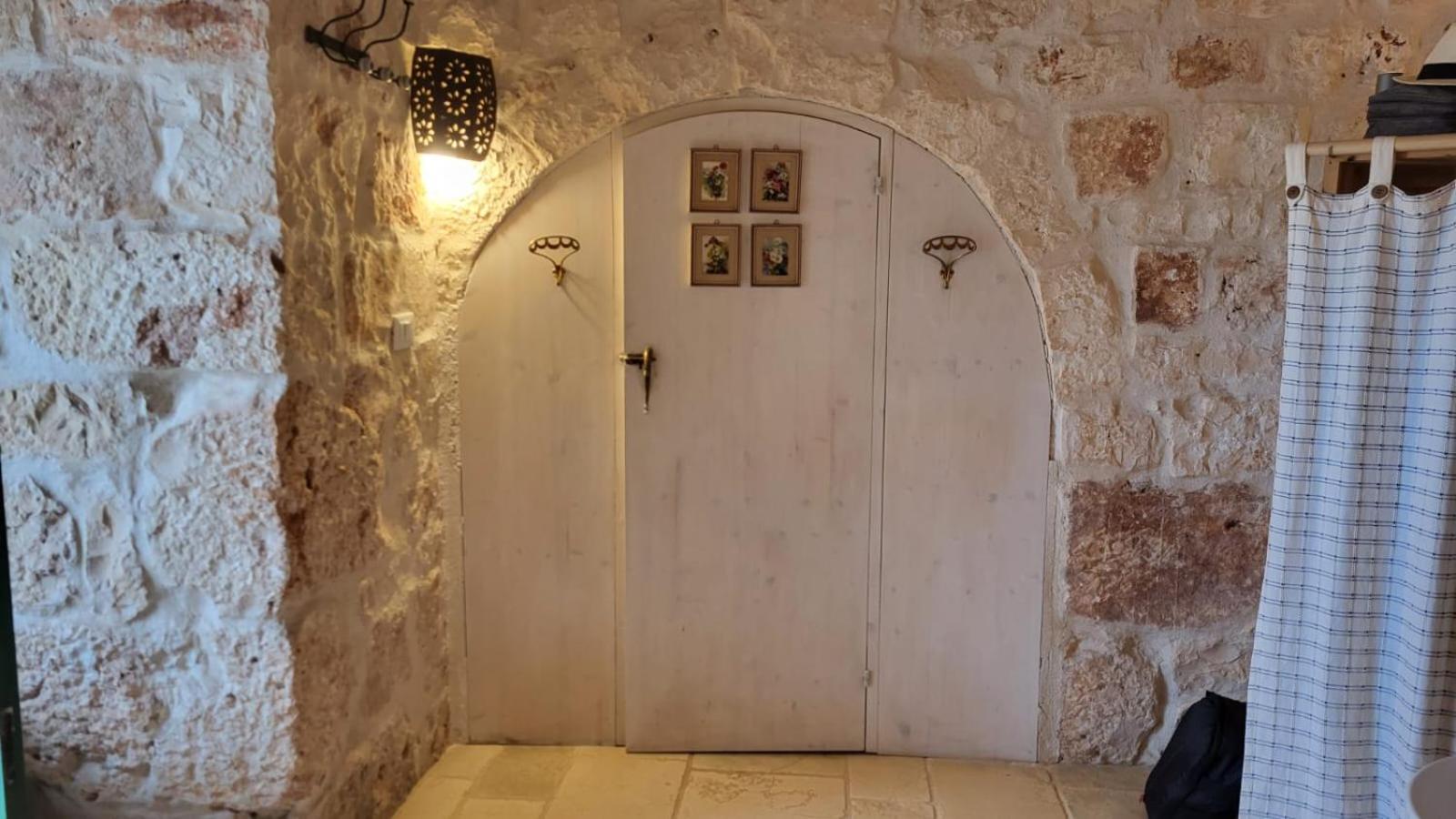 Trulli Di Ivana Ostuni Bilik gambar